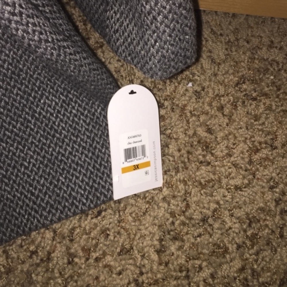 Coat - Picture 9 of 11